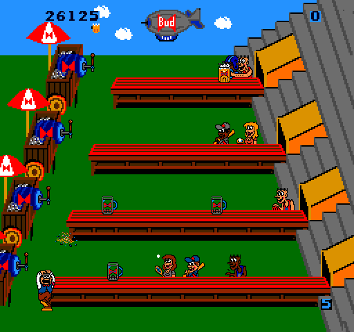 Tapper Arcade Screenshot: Oops, a mug fell off the bar!