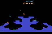 Gravitar for Atari 2600 - Watch out for that flying saucer!