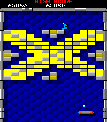 Tournament Arkanoid Arcade Screenshot: Round 5, each level has a different pattern.