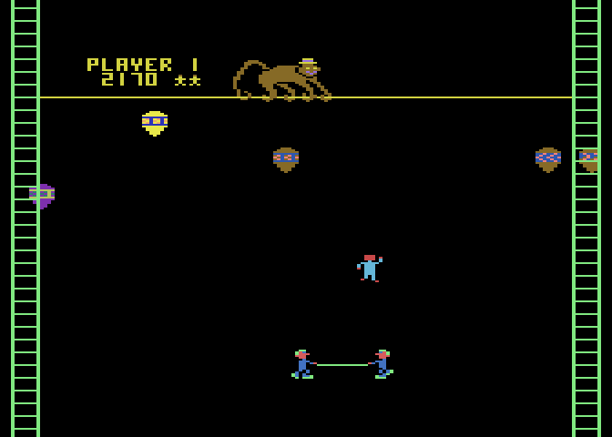 Clowns and Balloons Atari 8-bit Screenshot: Only a few balloons left...
