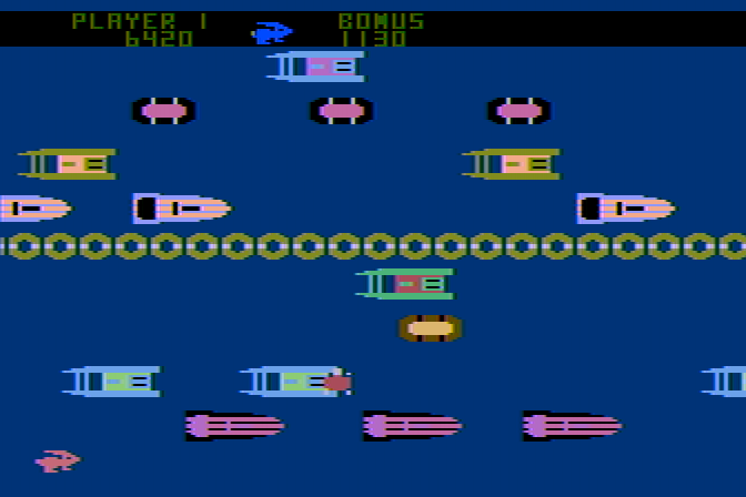 Pacific Coast Highway Atari 8-bit Screenshot: The second round has fewer boats...