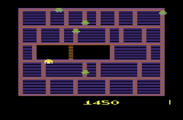 Amidar Atari 2600 Screenshot: First level is almost complete...