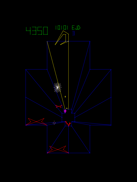 Tempest Arcade Screenshot: Be careful when enemies reach the top of the playfield!