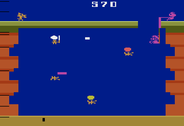 Pooyan Atari 2600 Screenshot: At the top of the rope you can launch projectiles at the wolves.