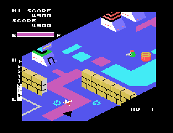 Zaxxon Sega SG-1000 Screenshot: More walls to avoid...