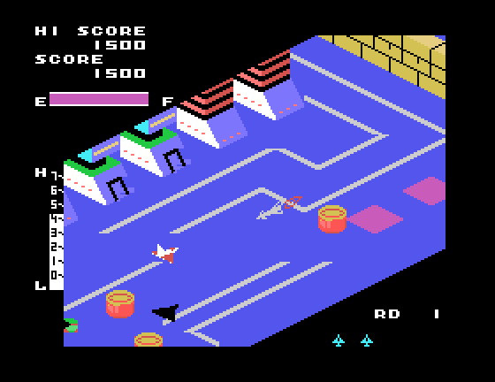 Zaxxon Sega SG-1000 Screenshot: Lookout, incoming missile!