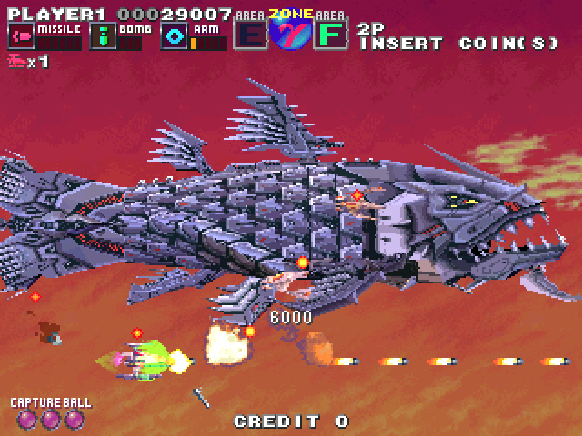 G Darius Ver.2 Arcade Screenshot: In the middle of an epic battle...