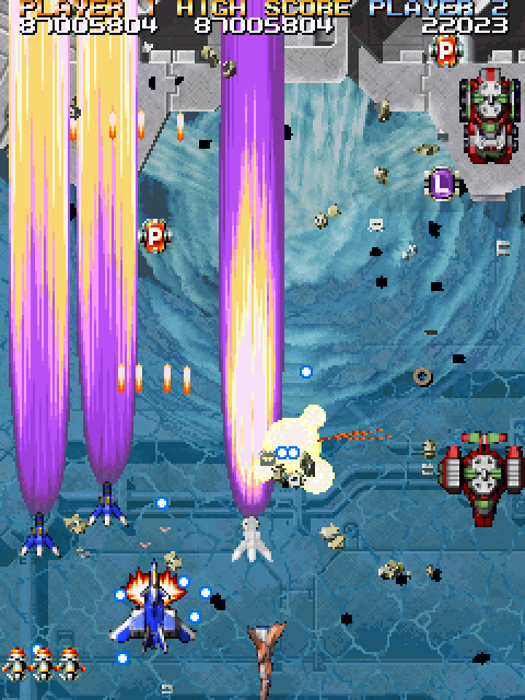 Sengeki Striker Arcade Screenshot: A powerful attack!