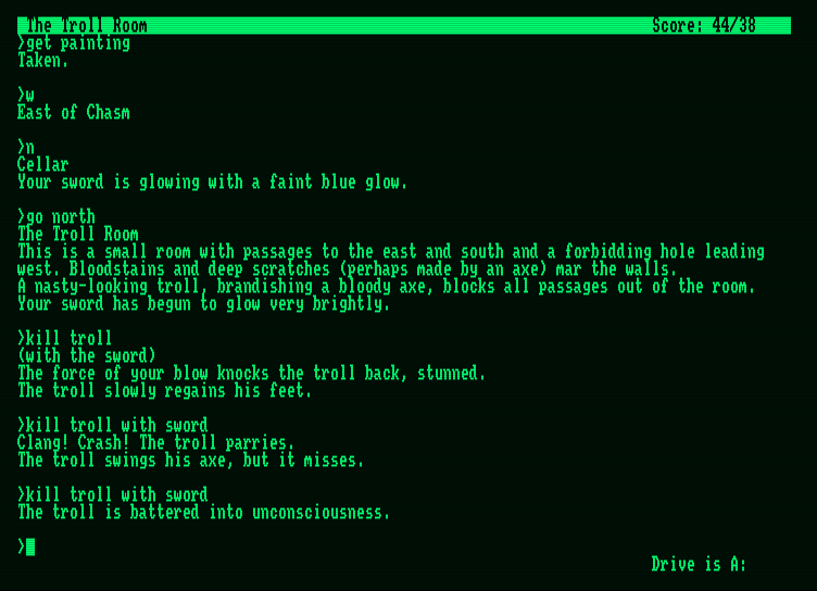 Zork: The Great Underground Empire Amstrad PCW Screenshot: Fighting the troll...