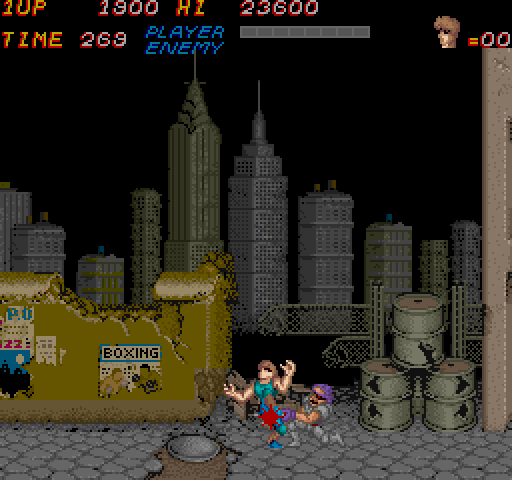 Trojan Arcade Screenshot: Ouch, I'm losing this fight!