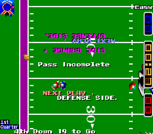 Gridiron Fight Arcade Screenshot: Next play, defensive side.