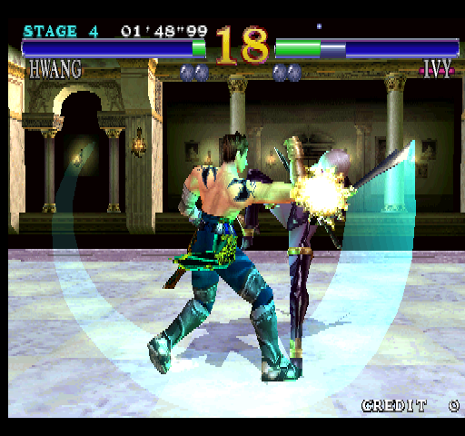 SoulCalibur Arcade Screenshot: I'm in trouble, almost out of energy.