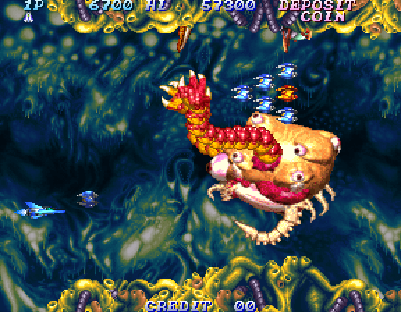 Salamander 2 Arcade Screenshot: A mini-boss on the first level.