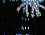 Salamander 2 for Arcade - End of level boss approaches...
