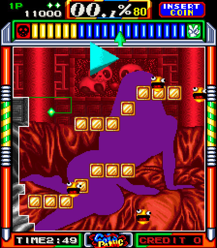 Gals Panic Arcade Screenshot: Don't let that moving diamond crash into you!