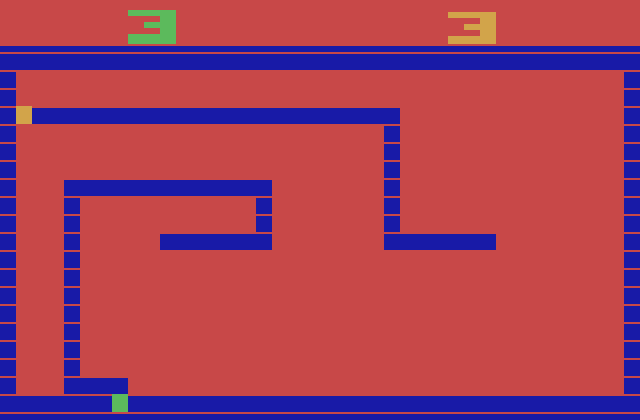 Surround Atari 2600 Screenshot: Crashing into walls...