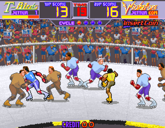 Rollergames Arcade Screenshot: I'm lost somewhere in this crowd...