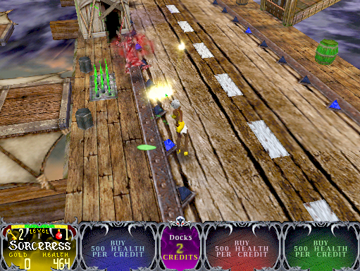 Gauntlet: Dark Legacy Arcade Screenshot: Attacking an opponent...