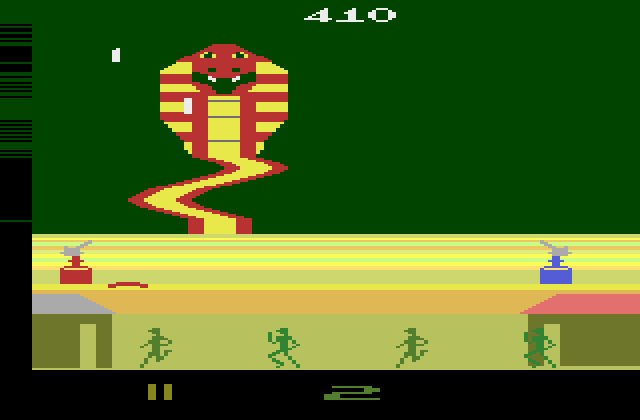 G.I. Joe: Cobra Strike Atari 2600 Screenshot: The snake was hit, so the screen flashes green...