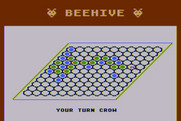 Beehive for Atari 8-bit - One of the players almost reached the other side!