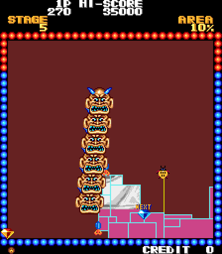 Perestroika Girls Arcade Screenshot: Drawing lines...