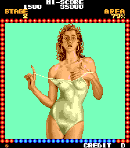 Perestroika Girls Arcade Screenshot: The complete picture is shown when you complete a level.