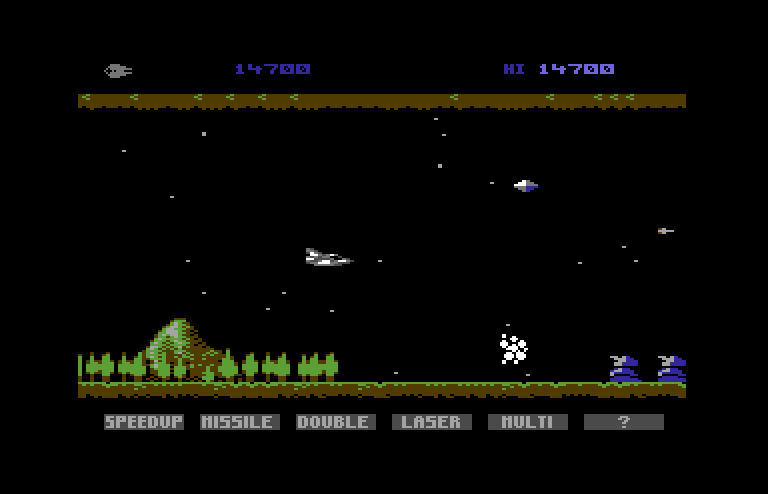 Gradius Commodore 64 Screenshot: Blasting opponents on the first stage...