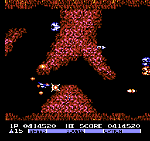 Vulcan Venture NES / Famicom Screenshot: Moving, growing walls leave little room to maneuver.