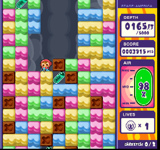 Mr. Driller 2 Arcade Screenshot: Drilling my way down...