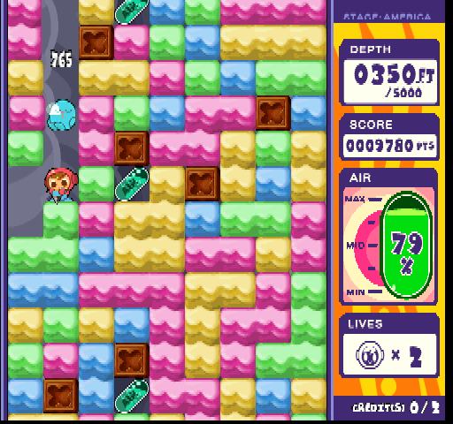 Mr. Driller 2 Arcade Screenshot: Drilling deeper and deeper...