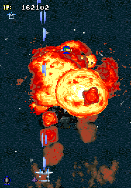 Strikers 1945 Arcade Screenshot: Target destroyed...