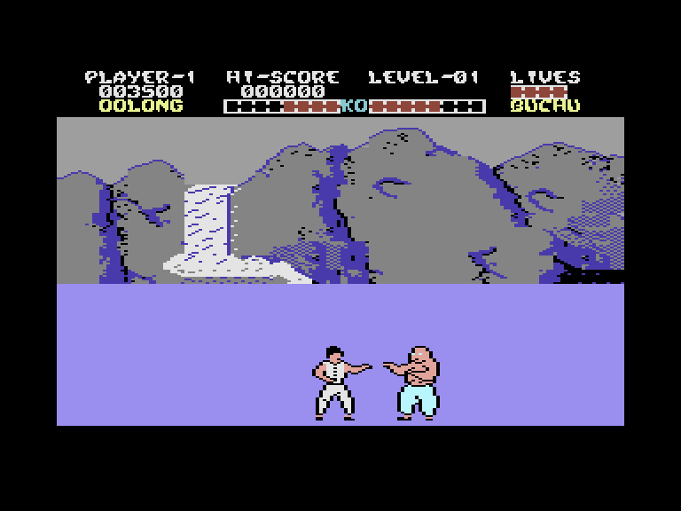 Yie Ar Kung-Fu Commodore 16 & Plus/4 Screenshot: Losing energy fast...can I make it?