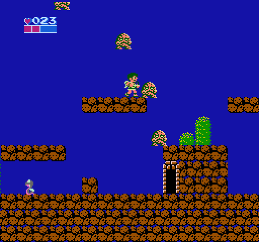 Kid Icarus NES / Famicom Screenshot: Entering doors can sometimes reveal surprises...