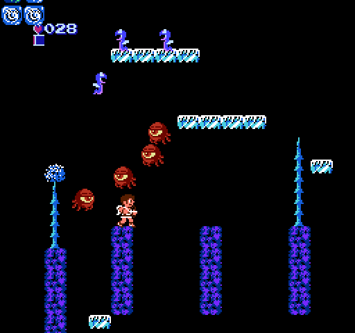 Kid Icarus NES / Famicom Screenshot: Make sure you don't fall off the bottom of the screen...