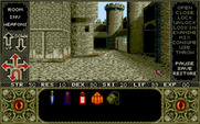 Elvira for Amiga - Exploring the castle courtyard.