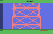 Spider-Man for Atari 2600 - The red bombs are ones that are about to explode...