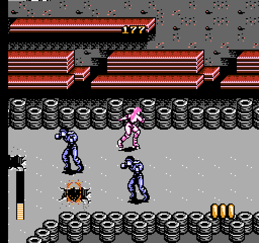 Rollergames NES / Famicom Screenshot: Don't fall into the holes these guys create...