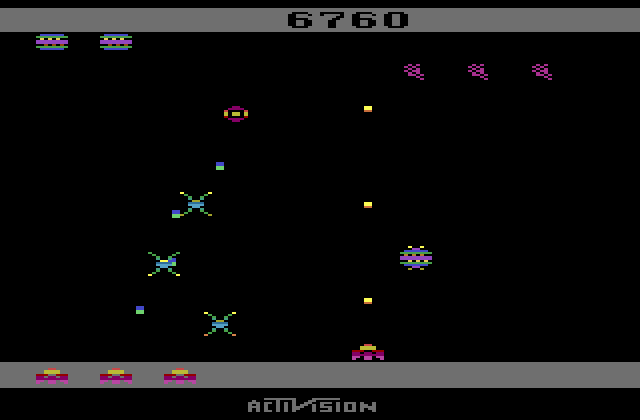 Spider Fighter Atari 2600 Screenshot: A spider attack!