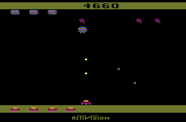 Spider Fighter Atari 2600 Screenshot: One of the fruits is being stolen!