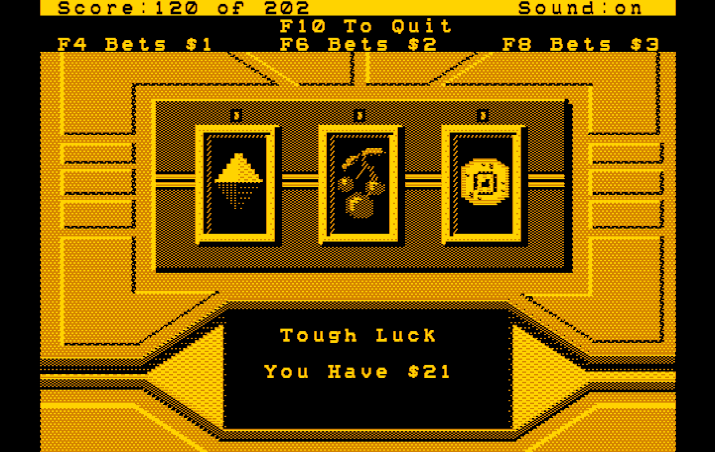 Space Quest: Chapter I - The Sarien Encounter IBM PC/Compatibles Screenshot: Playing the slot machine.