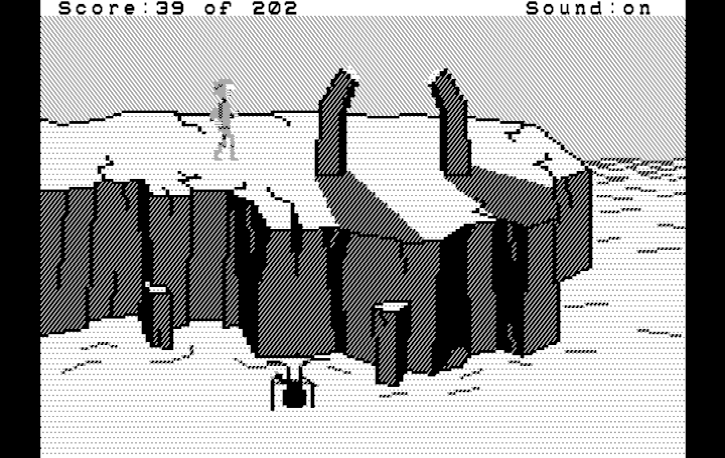 Space Quest: Chapter I - The Sarien Encounter IBM PC/Compatibles Screenshot: This rock formation looks suspicious...