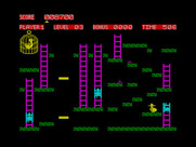 Chuckie Egg for ZX Spectrum - Picking up the last egg...