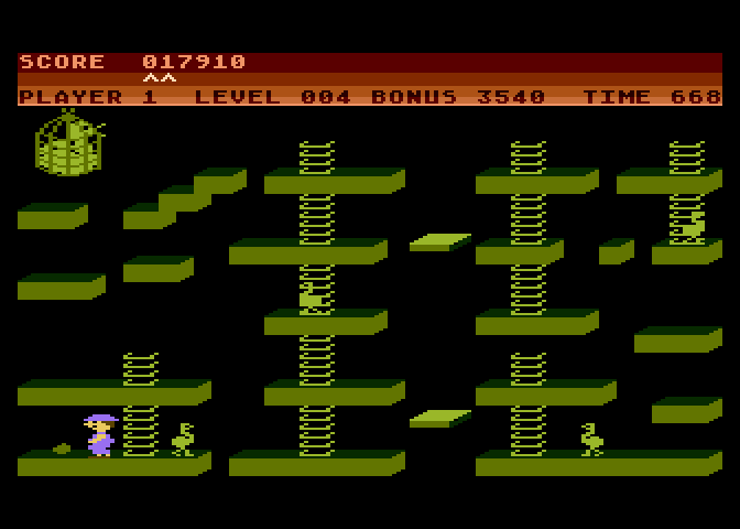 Chuckie Egg Atari 8-bit Screenshot: The final egg was guarded, but I made it!