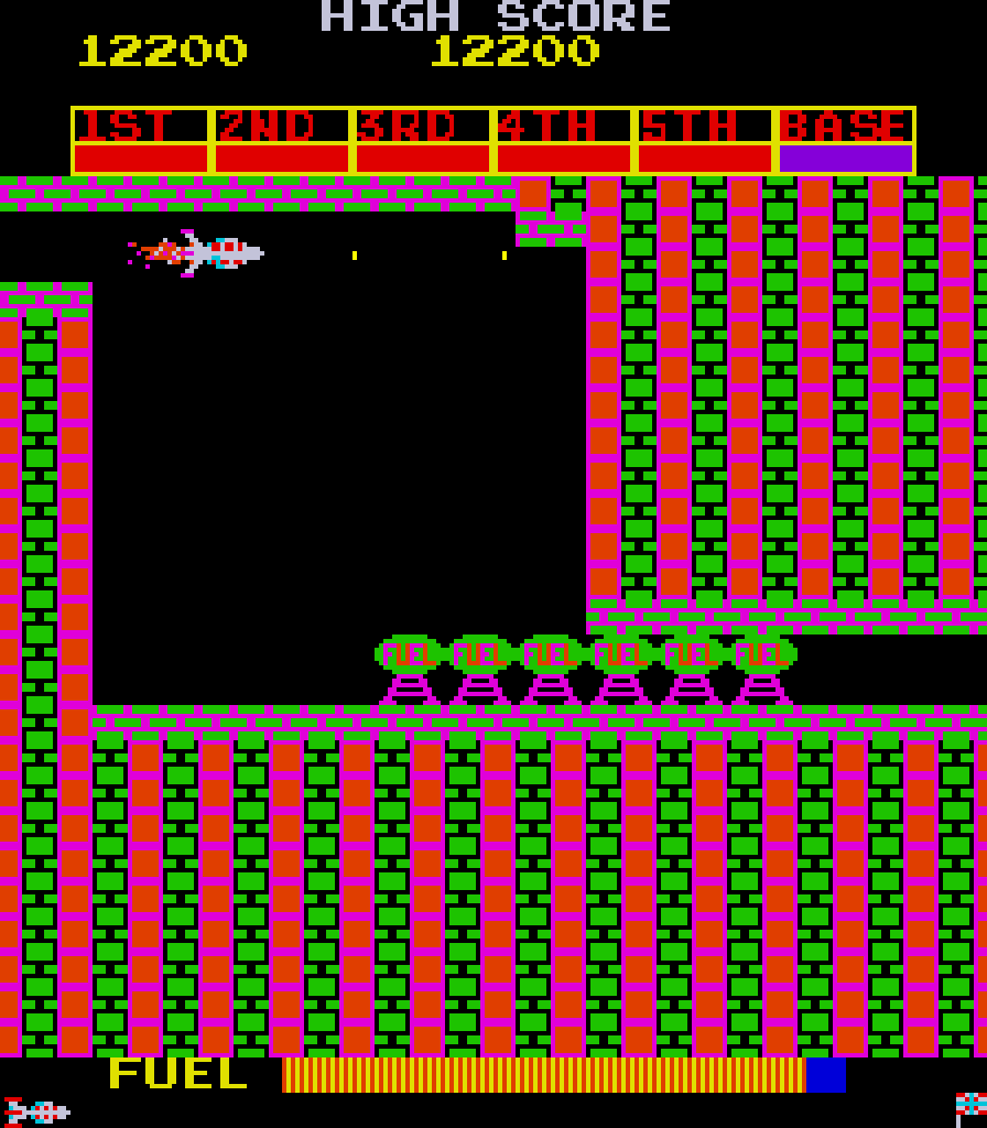 Scramble Arcade Screenshot: I need to clear myself a path here.