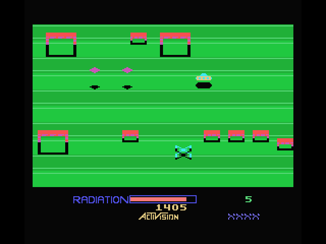 Pastfinder MSX Screenshot: Your radiation meter is almost full!