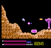 Solar Jetman: Hunt for the Golden Warpship for NES / Famicom - Not sure what this is, but it's guarding the fuel.