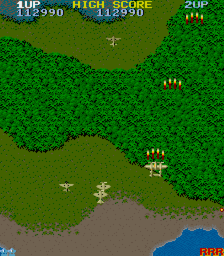 1942 Arcade Screenshot: Flying on to the next area...