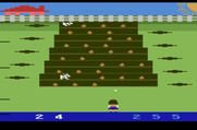 Wabbit for Atari 2600 - Throwing eggs at the wabbits...