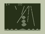 Defense for Dragon 32/64 - Shooting at incoming missiles... (default colors).