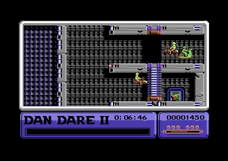 Dan Dare II: Mekon's Revenge Commodore 64 Screenshot: Flying down a corridor...